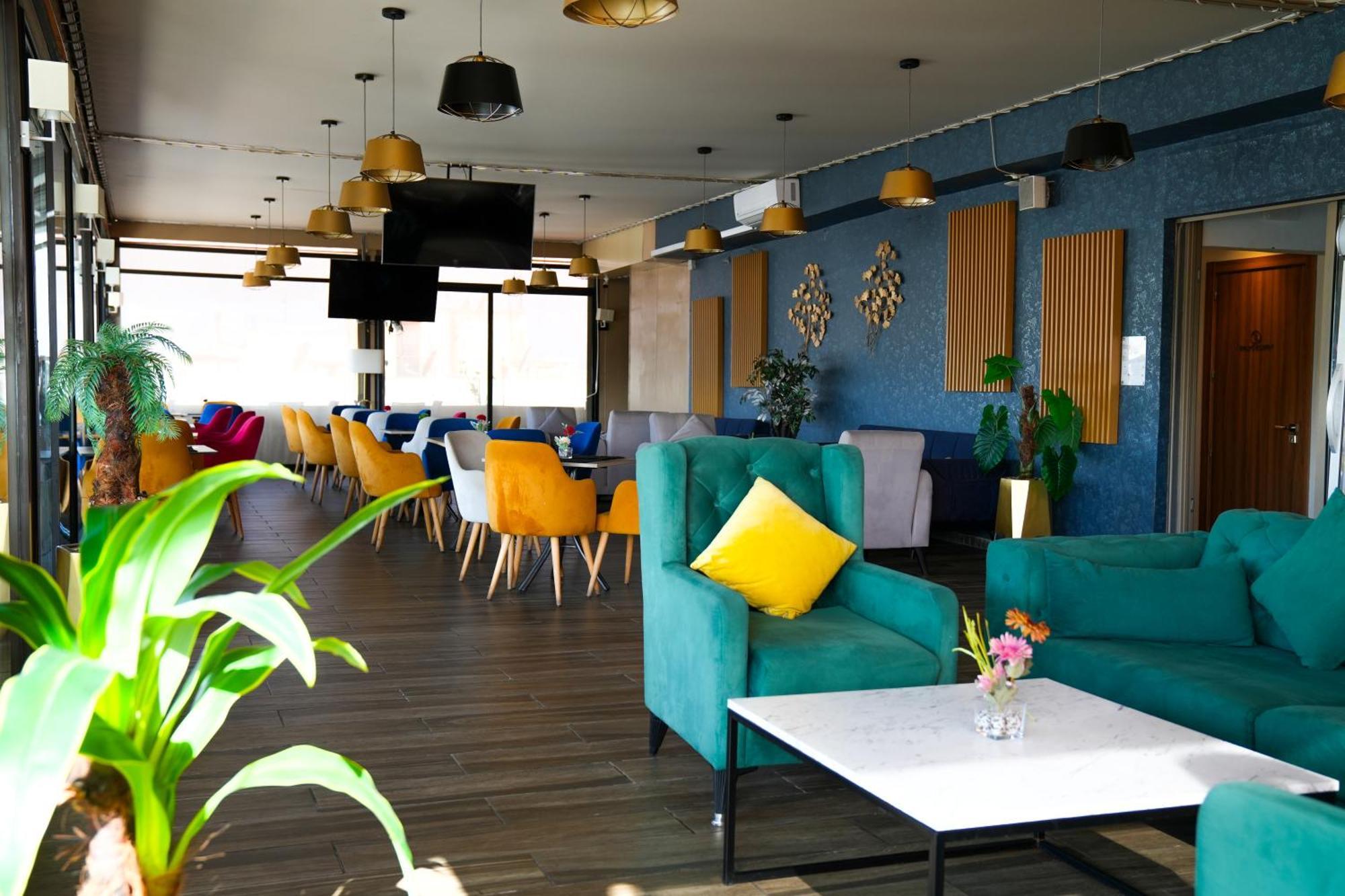 First Suites Hotel Rabat Exteriér fotografie