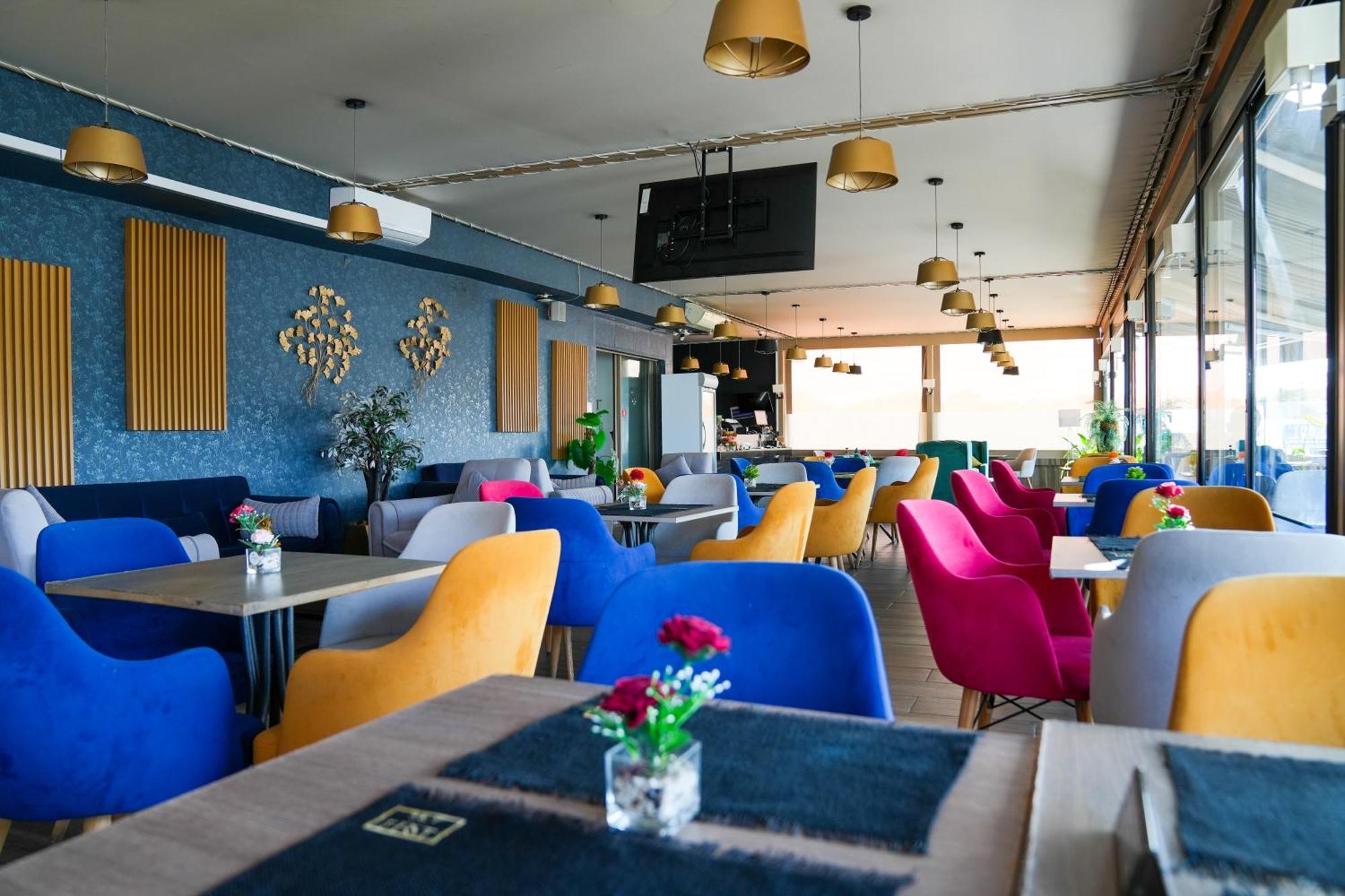 First Suites Hotel Rabat Exteriér fotografie