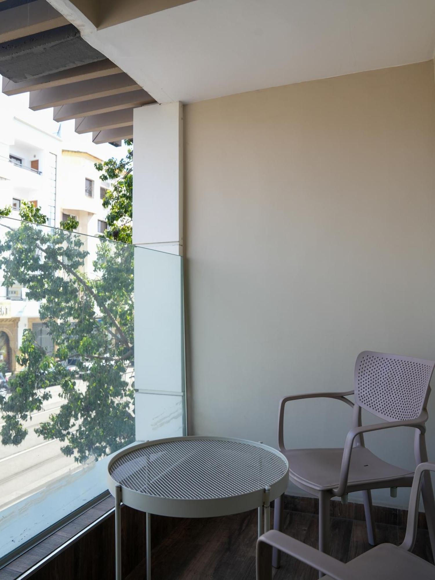 First Suites Hotel Rabat Exteriér fotografie