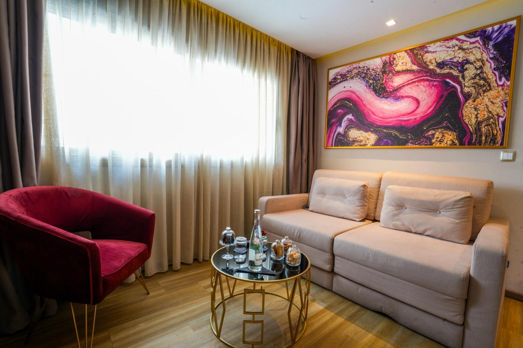 First Suites Hotel Rabat Exteriér fotografie